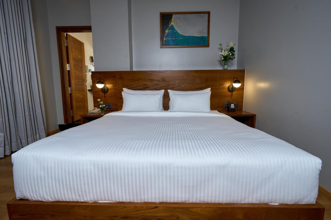 Visthara Hotel بنغالور المظهر الخارجي الصورة